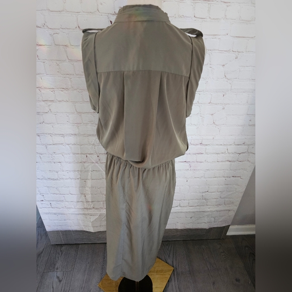 Stella & Jamie Cowl Neck Utility Maxi Dress | Light Olive Green | XS | EUC - Picture 6 of 14